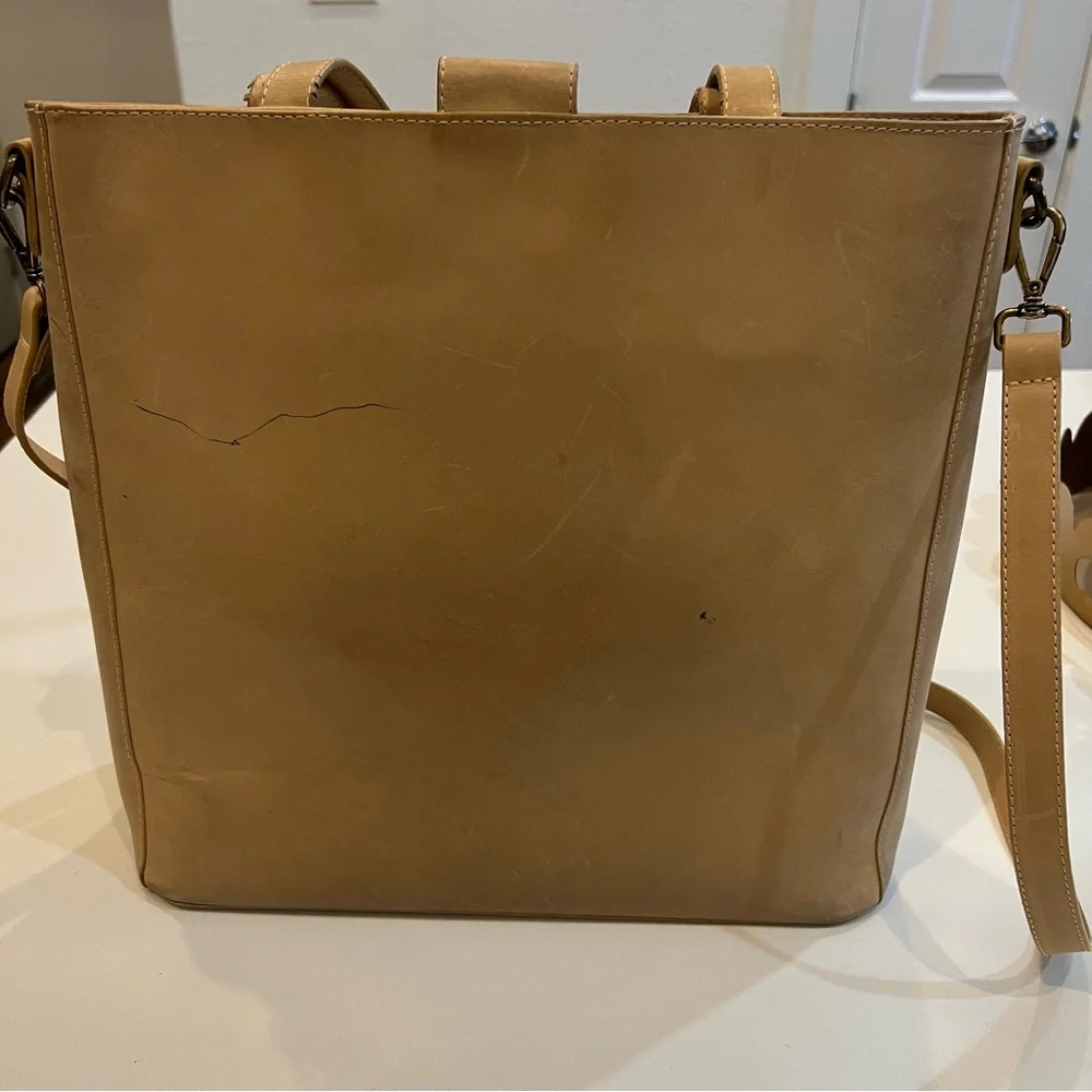 Able Olivia Tote - Picture 9 of 16